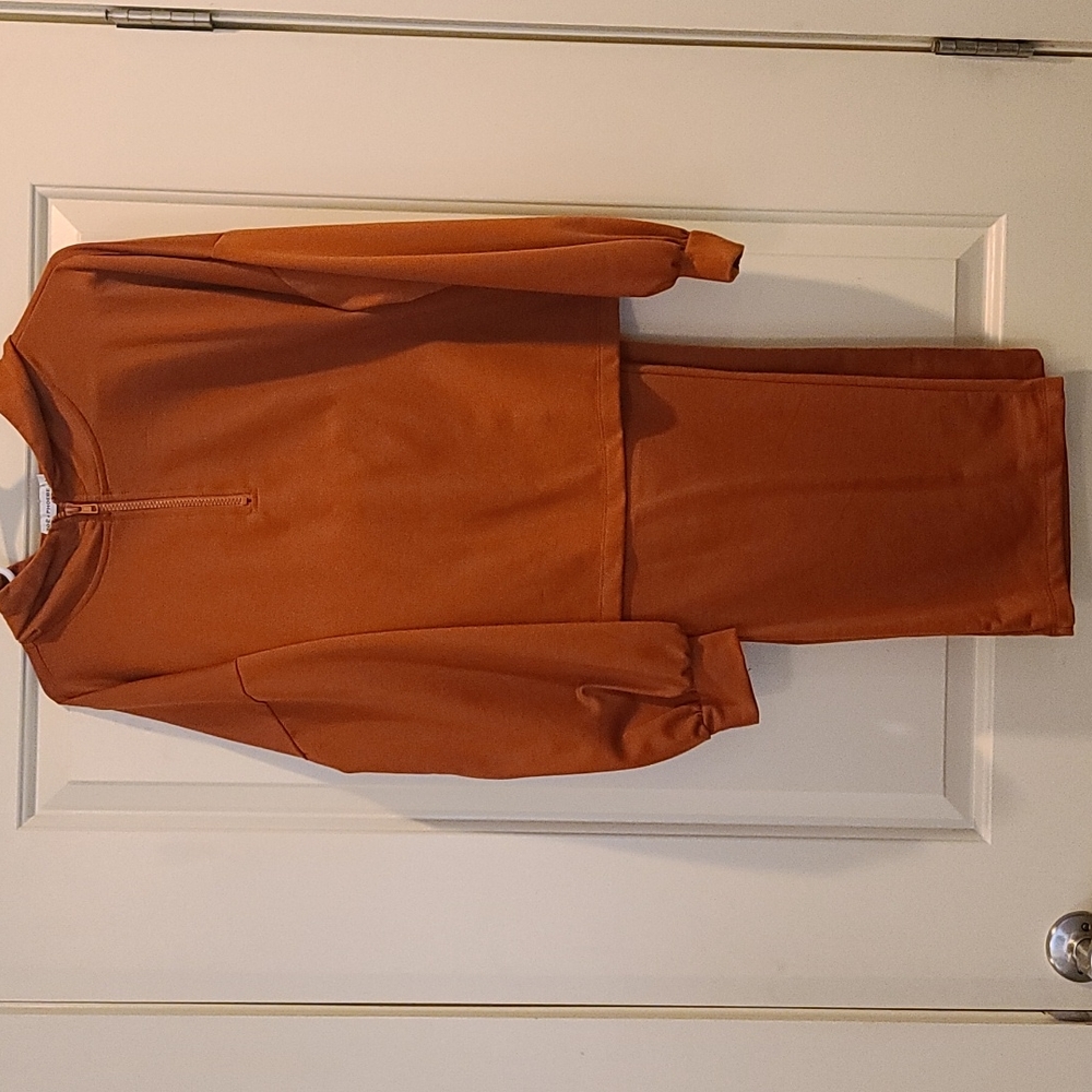 Ladies casual pants and top L